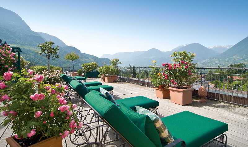 Hotel Pienzenau Am Schlosspark Merano Exterior photo